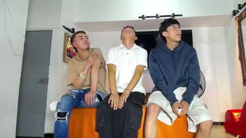 flyckers online show from January 2026 10:14:02 PM