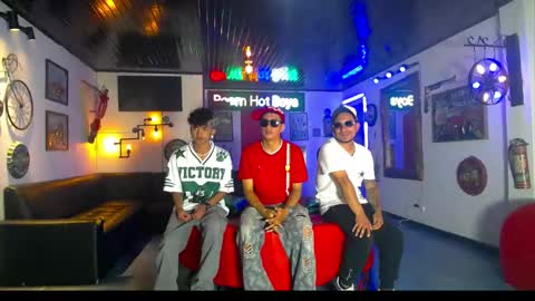 flyckers online show from April 2026 09:04:01 PM