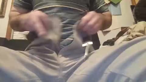 Snapshot of flyyguy69 chatting on December 2025 11:41:01 AM flyyguy69 online show from December 2025 11:41:01 AM