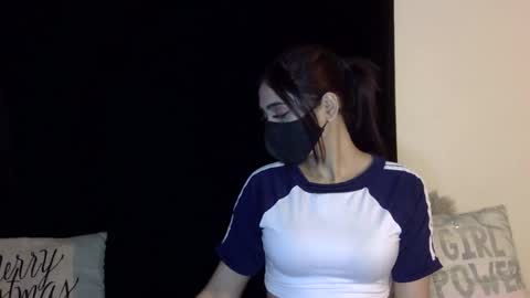 Snapshot of fogbunny chatting on January 2025 08:31:02 PM Fogbunny online show from January 2025 08:31:02 PM