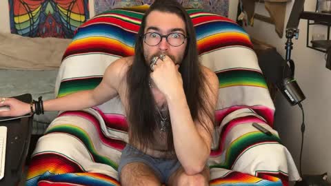 Chris online show from March 2026 12:50:02 PM