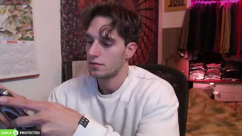 Folleti online show from November 2025 09:26:02 PM