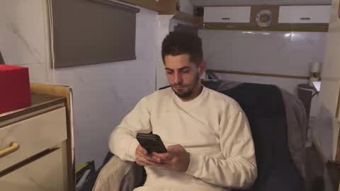 independent model online show from January 2026 08:56:01 PM