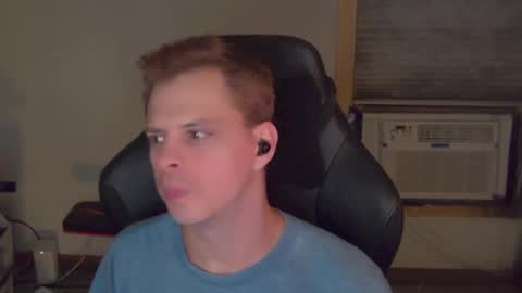 Snapshot of forever_broken chatting on October 2025 05:13:01 AM forever_broken online show from October 2025 05:13:01 AM