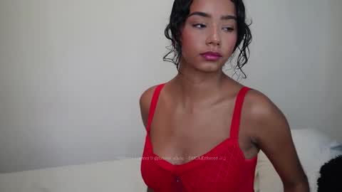 Snapshot of forever_y0ung chatting on March 2025 05:22:02 PM Megan Prada Follow me on Onlyfans online show from March 2025 05:22:02 PM