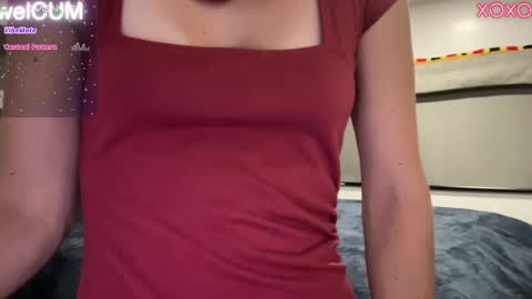 Snapshot of foreverkinkyy chatting on December 2024 01:45:01 AM Elaine online show from December 2024 01:45:01 AM