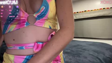 Snapshot of foreverkinkyy chatting on January 2025 02:38:01 AM Elaine online show from January 2025 02:38:01 AM