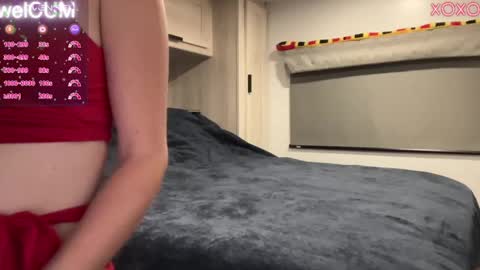 Snapshot of foreverkinkyy chatting on March 2025 01:52:02 AM Elaine online show from March 2025 01:52:02 AM