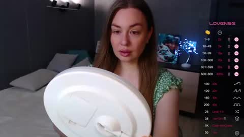 Julia online show from June 2026 06:22:02 AM