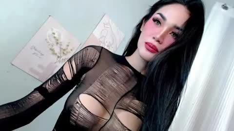 KHATRINA STACIE MARIE online show from July 2026 08:33:02 PM