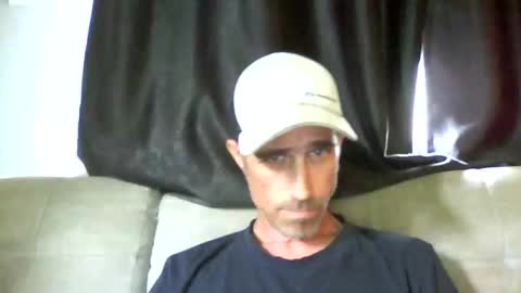 fouraide42 online show from May 2026 06:31:02 PM