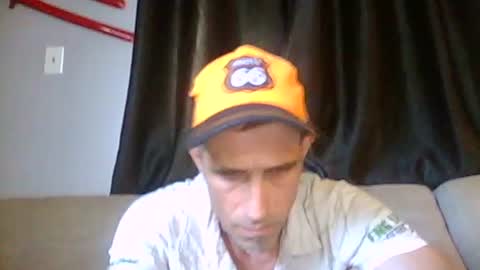 fouraide42 online show from June 2026 11:20:01 PM