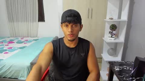 Fox online show from November 2025 06:24:01 AM