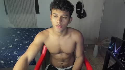 Snapshot of fox_evans chatting on February 2026 07:19:01 AM Fox online show from February 2026 07:19:01 AM