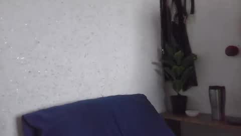 fox_red_lady7 online show from March 2025 12:56:02 PM