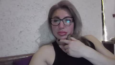 fox_red_lady7 online show from March 2026 08:03:01 PM