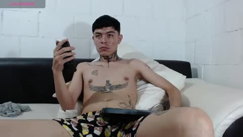 foxbadboy online show from May 2026 12:30:02 AM