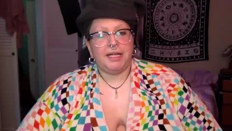 Snapshot of foxdarling96 chatting on June 2026 11:03:01 PM foxdarling96 online show from June 2026 11:03:01 PM