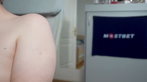 CUSTOM PHOTOS AND VIDEOS -  online show from January 2025 11:17:01 AM