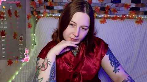 Snapshot of foxgirlandmerguis chatting on November 2025 11:19:01 AM Belinda online show from November 2025 11:19:01 AM