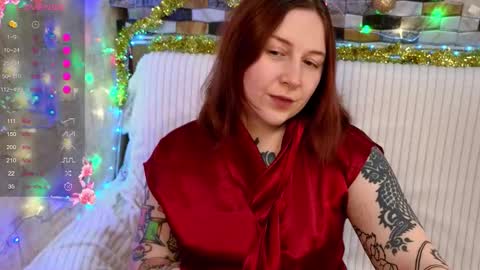 Snapshot of foxgirlandmerguis chatting on December 2025 12:25:02 PM Belinda online show from December 2025 12:25:02 PM