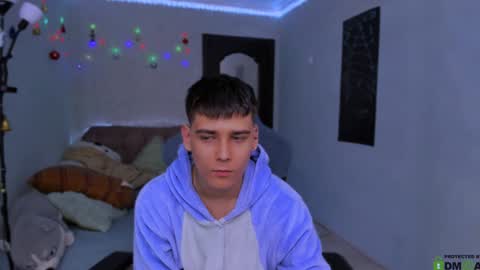 Snapshot of foxicfu chatting on January 2025 03:23:01 PM Foxicfu online show from January 2025 03:23:01 PM