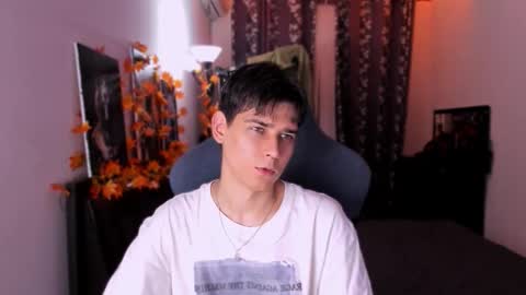 Snapshot of foxicfu chatting on November 2025 01:12:02 PM Foxicfu online show from November 2025 01:12:02 PM