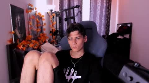 Snapshot of foxicfu chatting on November 2025 09:21:01 AM Foxicfu online show from November 2025 09:21:01 AM