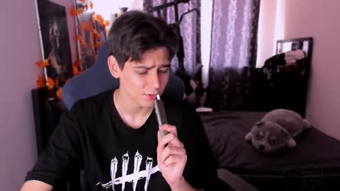 Snapshot of foxicfu chatting on November 2025 07:08:01 AM Foxicfu online show from November 2025 07:08:01 AM