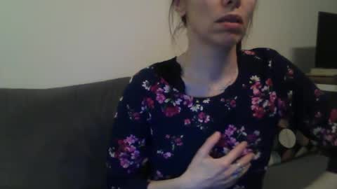 Snapshot of foxmoony chatting on January 2025 06:38:01 PM FoxMoony online show from January 2025 06:38:01 PM