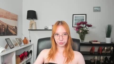 Sonya online show from June 2026 05:43:02 AM