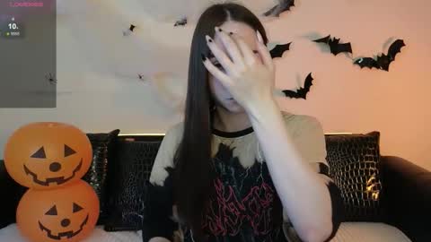 Snapshot of foxxy_girl_ chatting on November 2025 07:21:01 AM andice online show from November 2025 07:21:01 AM