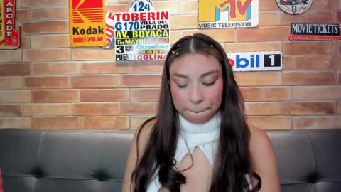 Miss Antonela online show from May 2026 02:40:02 AM