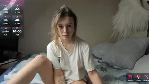 Foxy online show from February 2025 03:15:01 AM