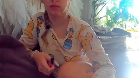 Foxy online show from June 2026 12:56:02 AM
