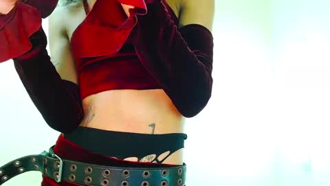 Ella online show from October 2025 03:29:01 PM