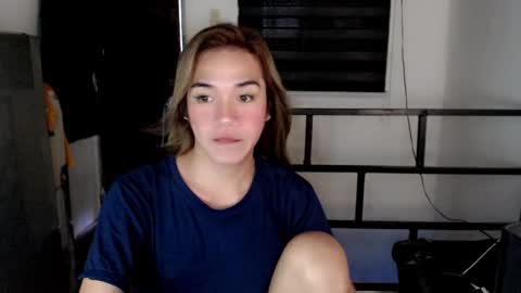 Snapshot of foxyinnocentstar chatting on December 2024 03:05:02 AM jenny online show from December 2024 03:05:02 AM