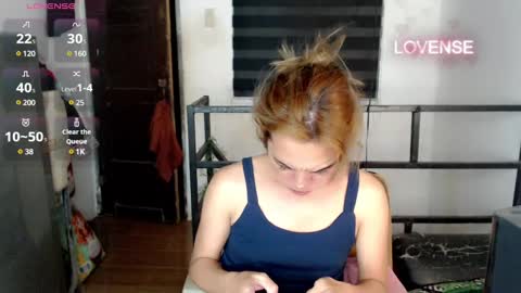 Snapshot of foxyinnocentstar chatting on January 2025 10:18:02 AM jenny online show from January 2025 10:18:02 AM