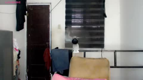 Snapshot of foxyinnocentstar chatting on February 2025 08:46:02 AM jenny online show from February 2025 08:46:02 AM