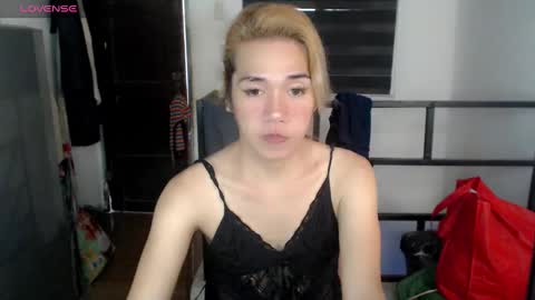 Snapshot of foxyinnocentstar chatting on March 2025 06:47:02 AM jenny online show from March 2025 06:47:02 AM