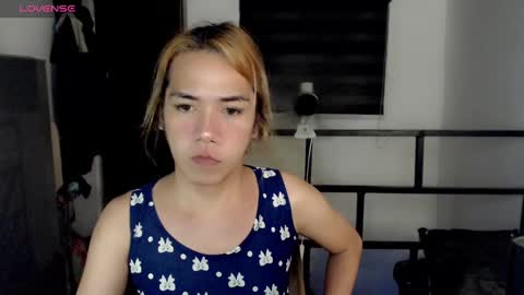 Snapshot of foxyinnocentstar chatting on March 2025 03:51:01 PM jenny online show from March 2025 03:51:01 PM