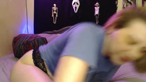 Snapshot of foxymalloryknoxy69 chatting on October 2025 08:24:02 AM Mallory Koxx online show from October 2025 08:24:02 AM