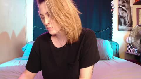Mallory Koxx online show from May 2026 07:26:02 AM