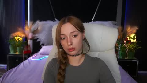 Snapshot of foxymayy chatting on May 2026 01:49:02 PM Maya online show from May 2026 01:49:02 PM