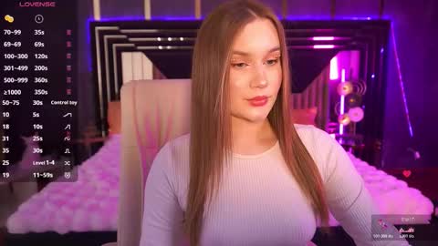 Snapshot of foxyykate chatting on November 2025 09:58:01 PM Kate online show from November 2025 09:58:01 PM