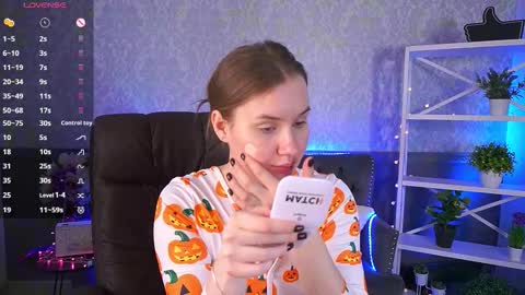 Snapshot of foxyykate chatting on November 2025 02:54:01 AM Kate online show from November 2025 02:54:01 AM