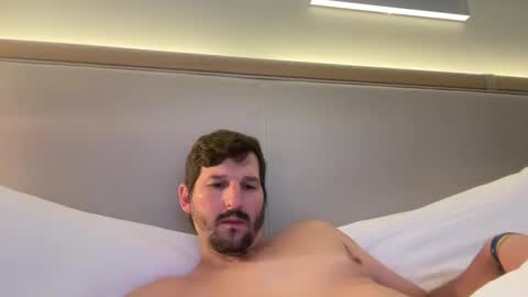 Snapshot of fp004 chatting on October 2025 01:49:01 AM fp004 online show from October 2025 01:49:01 AM