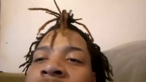 Snapshot of fr742788 chatting on March 2025 08:27:01 AM Batman777 online show from March 2025 08:27:01 AM