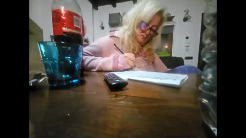 Snapshot of fra__71 chatting on May 2026 09:24:02 PM fra 71 online show from May 2026 09:24:02 PM