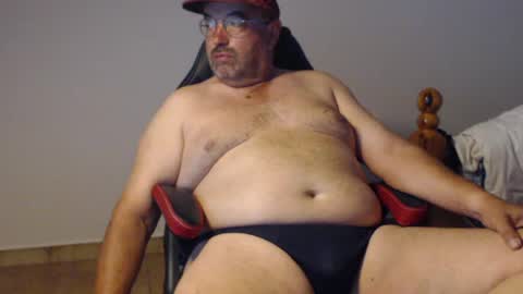 Snapshot of fraboys chatting on June 2026 07:00:02 AM Fraboys online show from June 2026 07:00:02 AM